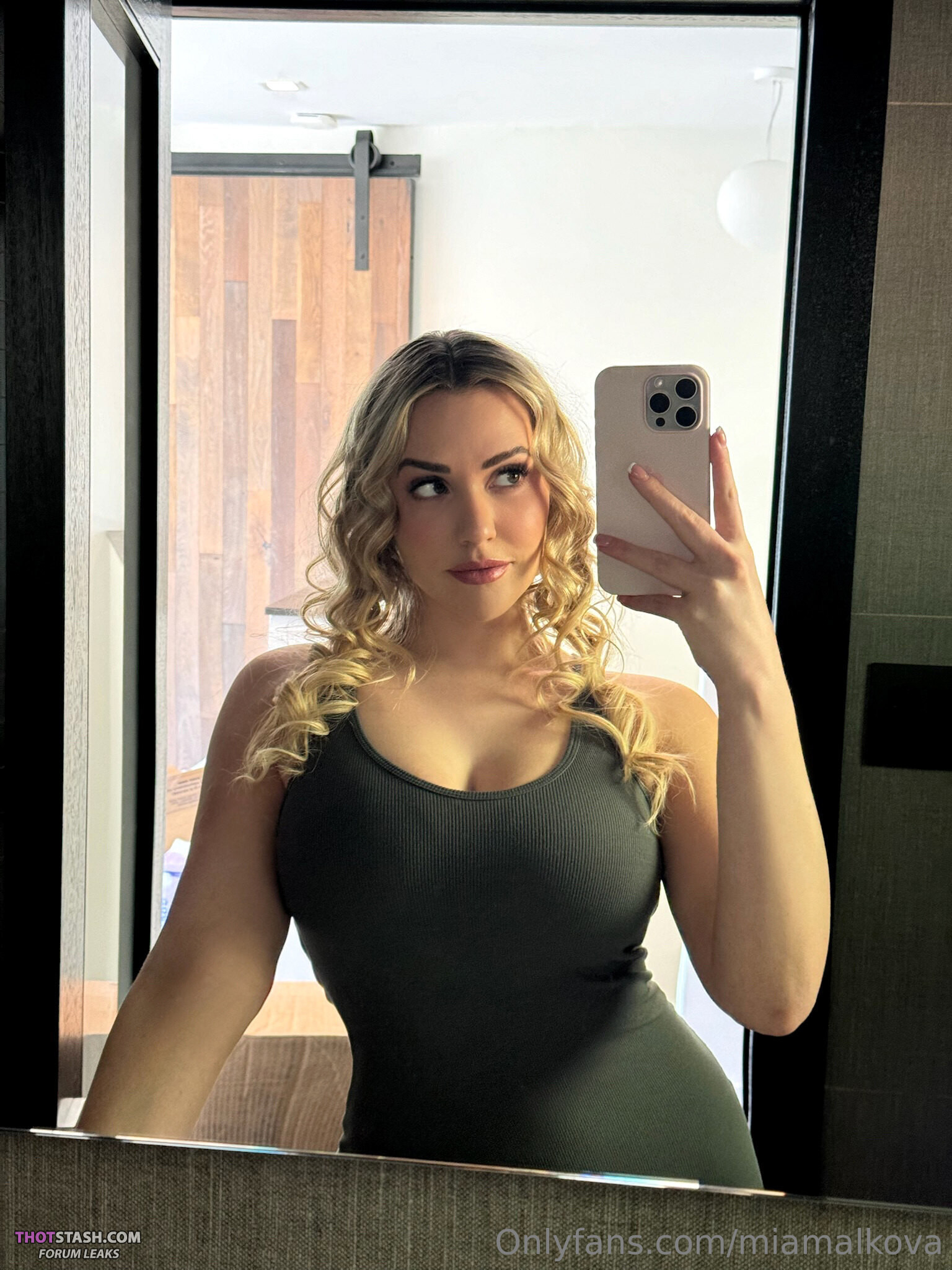 Mia Malkova OnlyFans Leaked Page 5 Thotstash Forum